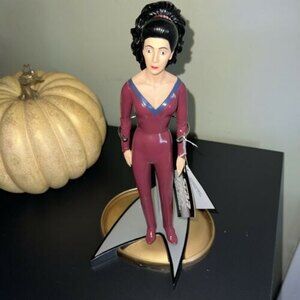 Counselor Deanna Troi Star Trek The Next Generation 1994 Enesco Figure NEW